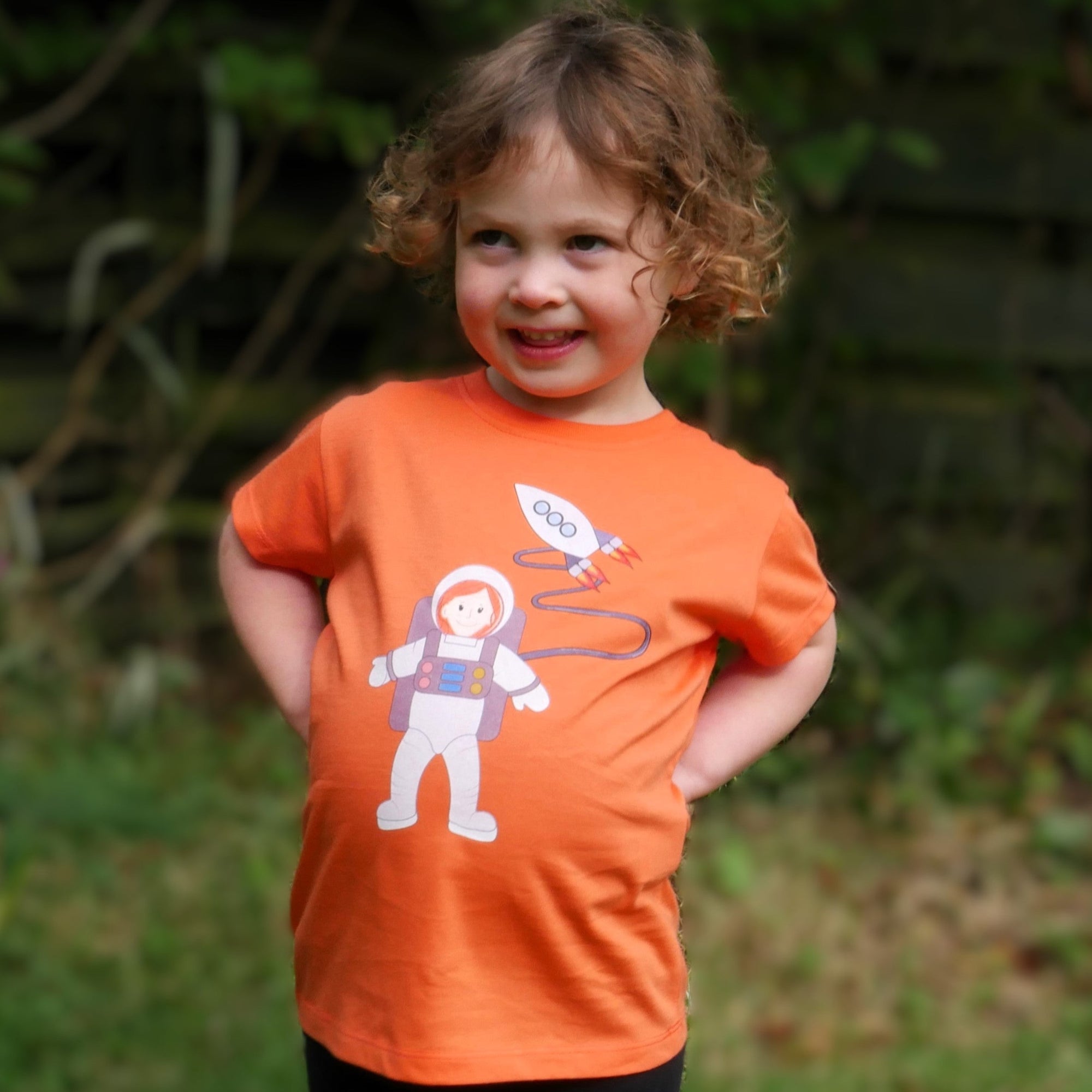 Space Walk Susie Organic Cotton Girls T-Shirt - Scarf Monkey